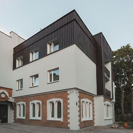 Roze Park Rooms Лиепая Экстерьер фото